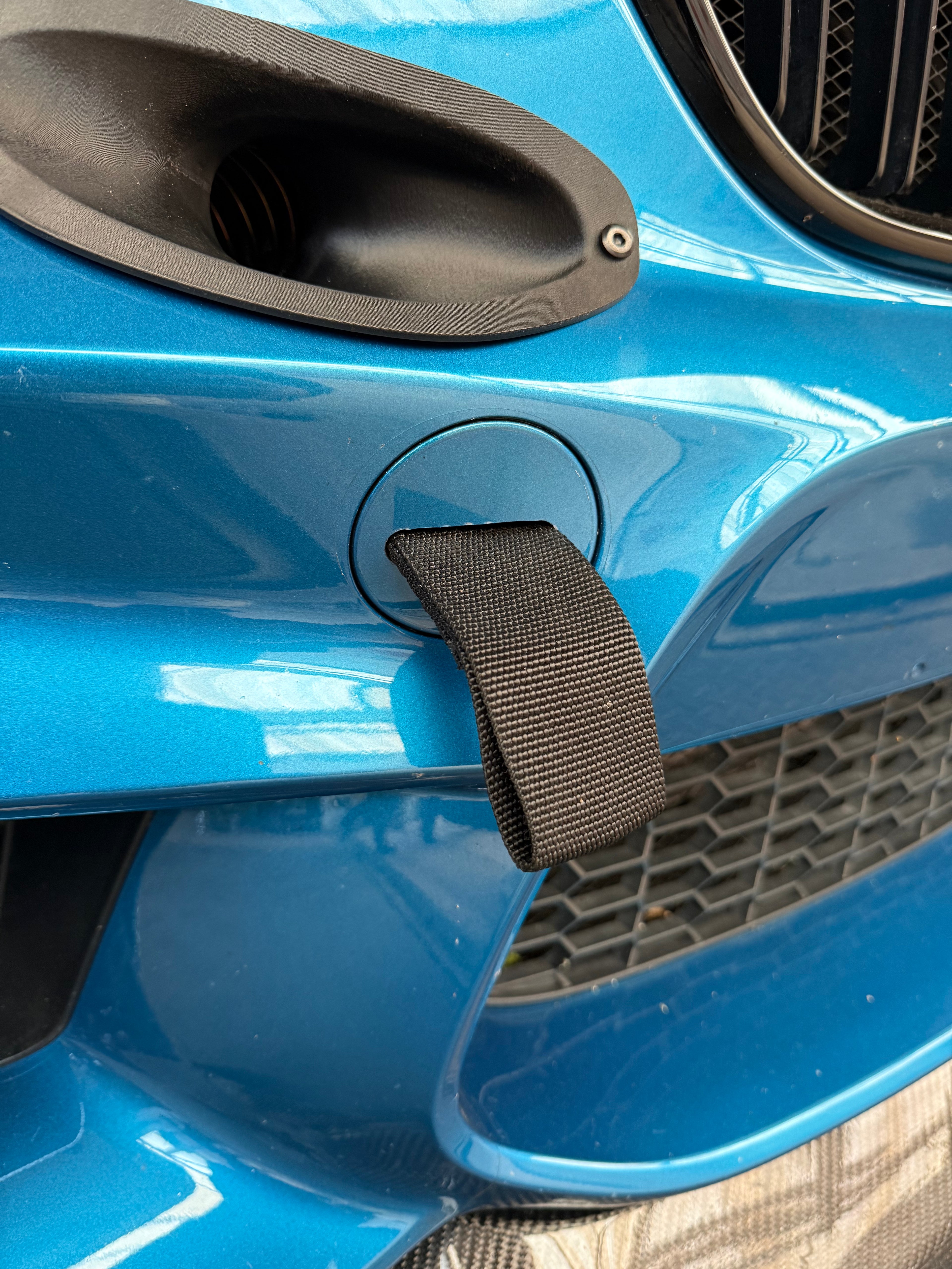 Macht Schnell - Motorsport Tow Strap - BMW Models
